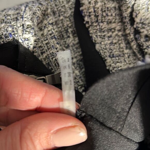 Tahari Women's Party Dress Bodycon Wrap Sleeveless Casual Work Grey Black Size 2 - Picture 9 of 12